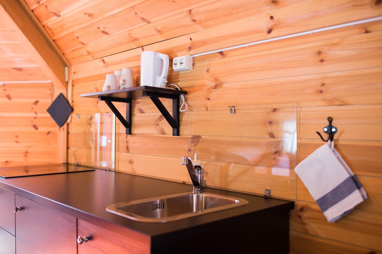 Vestvatn - Arctic Cabins Brekke  エクステリア 写真